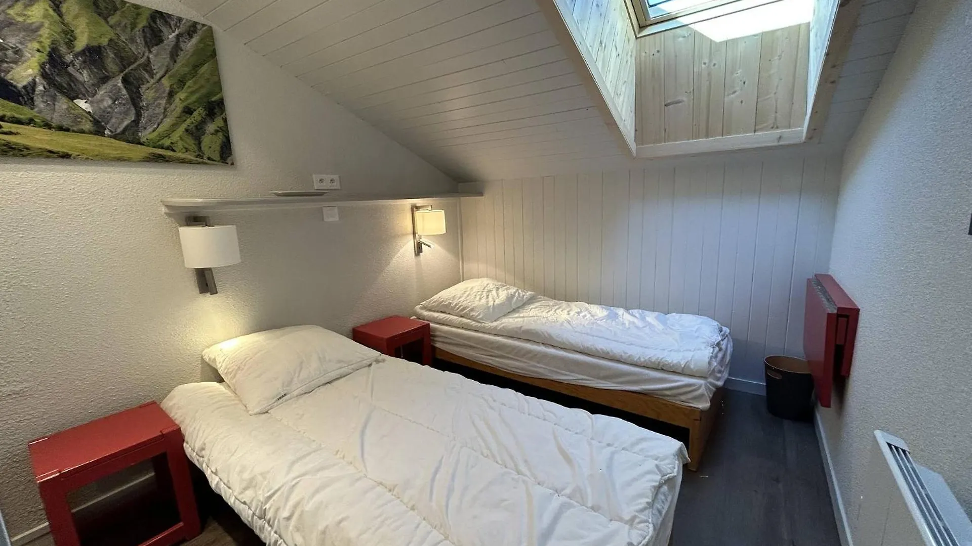 Apartment Appartement Familial A Meribel, Balcon, Casier A Skis, Parking Privatif - Fr-1-355-237 Les Allues France