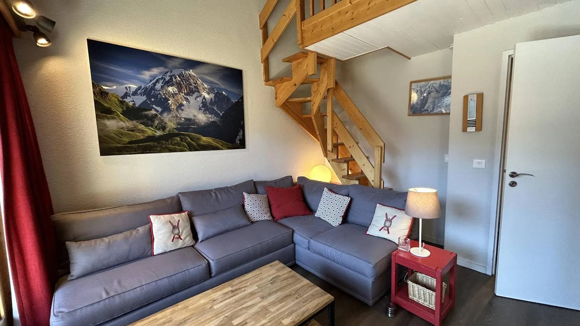 Appartement Familial A Meribel, Balcon, Casier A Skis, Parking Privatif - Fr-1-355-237 Les Allues